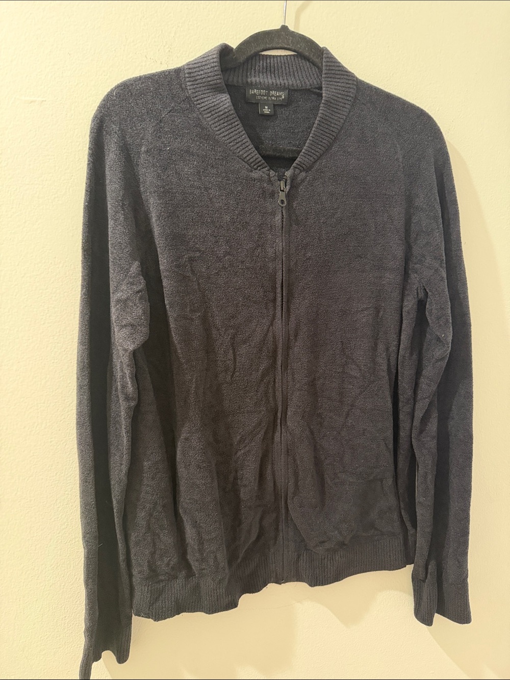 Bearfoot dreams sip up sweater M carbon